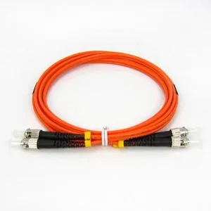 ST UPC ถึง ST UPC Simplex หรือดูเพล็กซ์ 3.0 มม. 2. 0 มม. PVC LSZH OM2 สายแพทช์ไฟเบอร์ออปติกมัลติโหมด